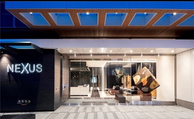 Foto del edificio - 1808 Minor Ave