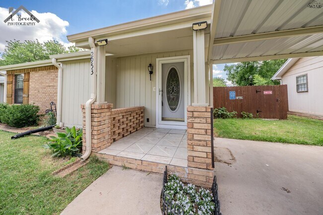 Foto del edificio - 2953 Moffett Ave