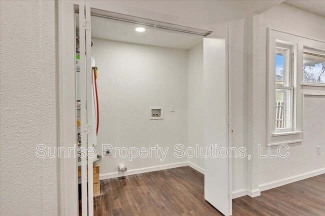 Foto del edificio - 1704 NW 32nd St