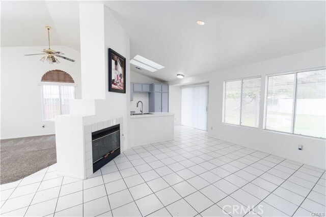 Building Photo - 443 S Tamarisk Ave