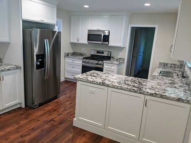 Foto del edificio - 265 Cornwall Ave