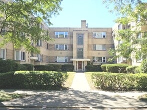 Building Photo - 2057 E 72nd St