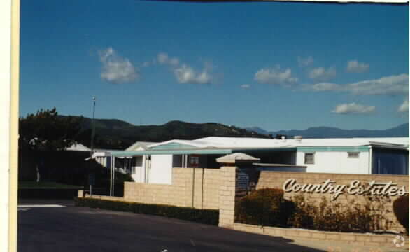 Foto del edificio - Ventura Country Estates