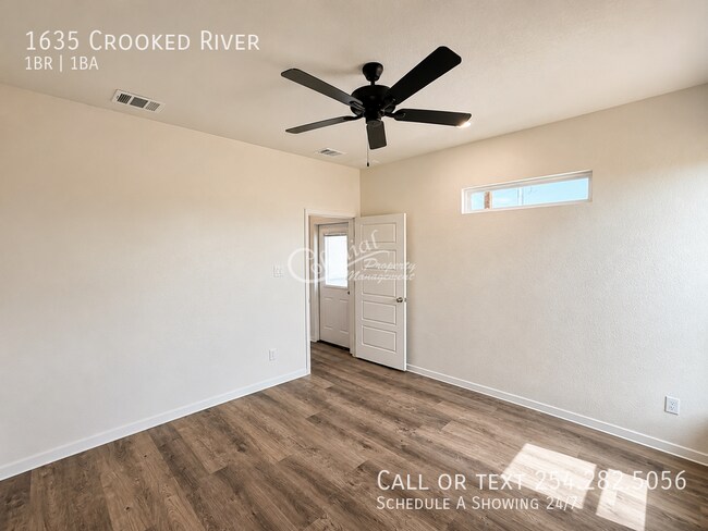 Foto del edificio - 1635 Crooked River