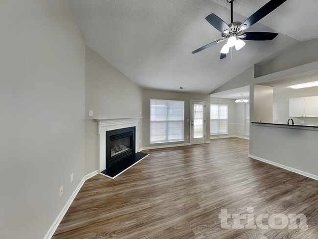 Foto del edificio - 12524 Cumberland Crest Dr