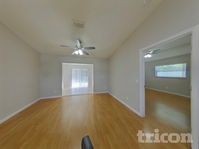 Building Photo - 2305 Cutler Ct