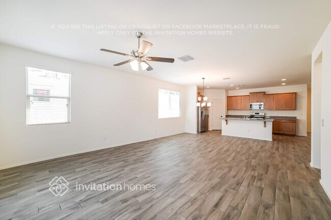 Foto del edificio - 19444 W Solano Dr