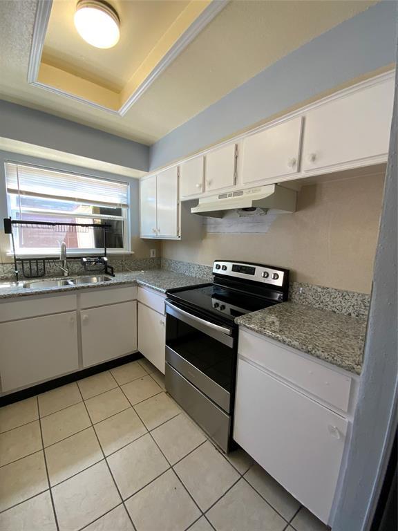 Foto del edificio - 10142 Beekman Pl Dr