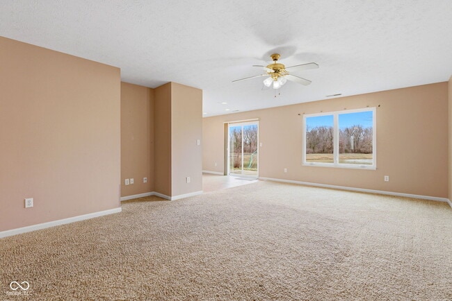 Building Photo - 781 Hollowood Ln