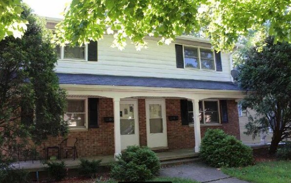 Primary Photo - 327 S 26th St