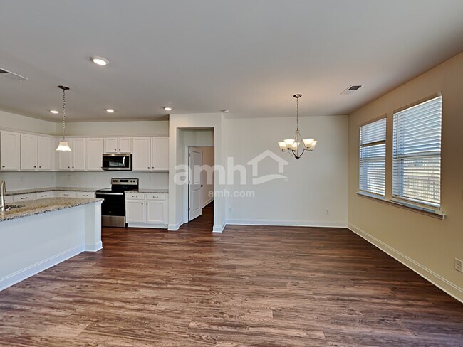Building Photo - 7309 Garrett Court