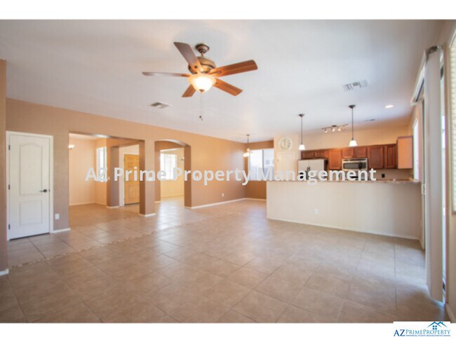 Building Photo - 14564 W Laurel Ln