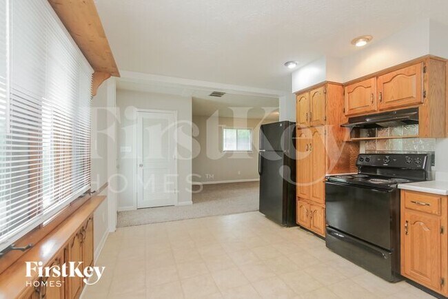 Foto del edificio - 3342 Busy Bee Ln