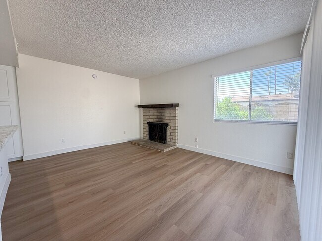 Foto del edificio - 15420 N 23rd Dr
