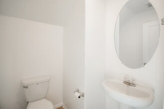 Building Photo - 3716 Vail Spgs Dr