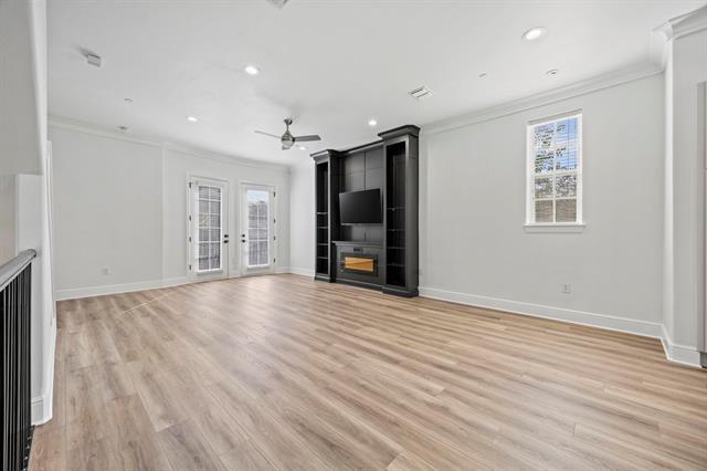 Foto del edificio - 3200 Ross Ave