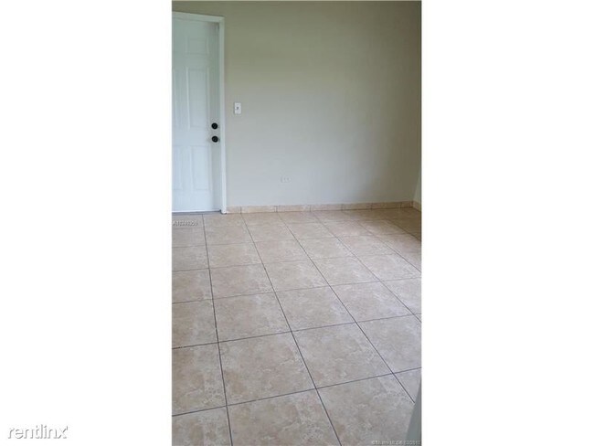 Foto del edificio - 501 SW 24th Ave