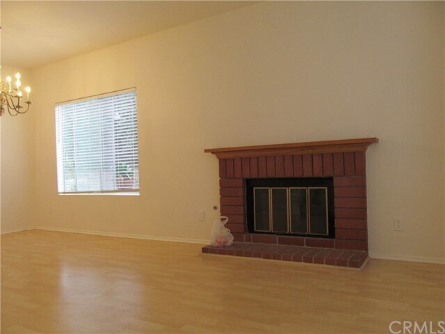 Building Photo - 462 Monroe