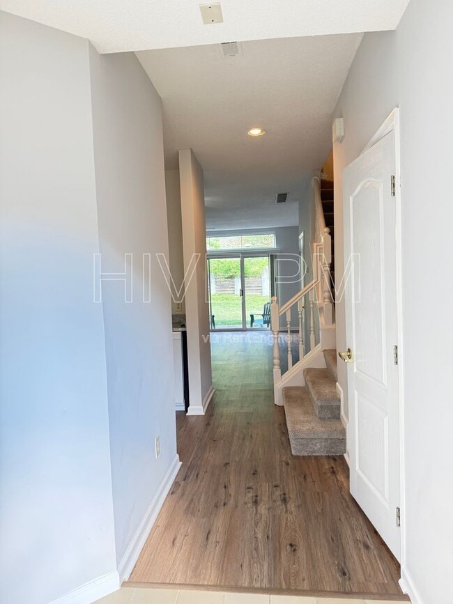Building Photo - 826 Rossford Run