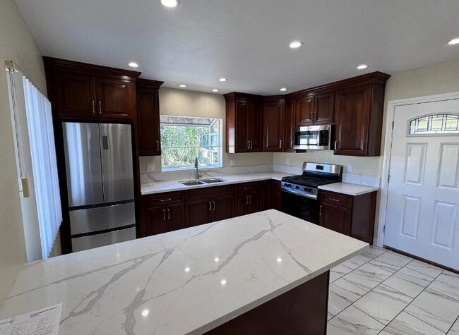 Foto del edificio - 207 Wesley Ave