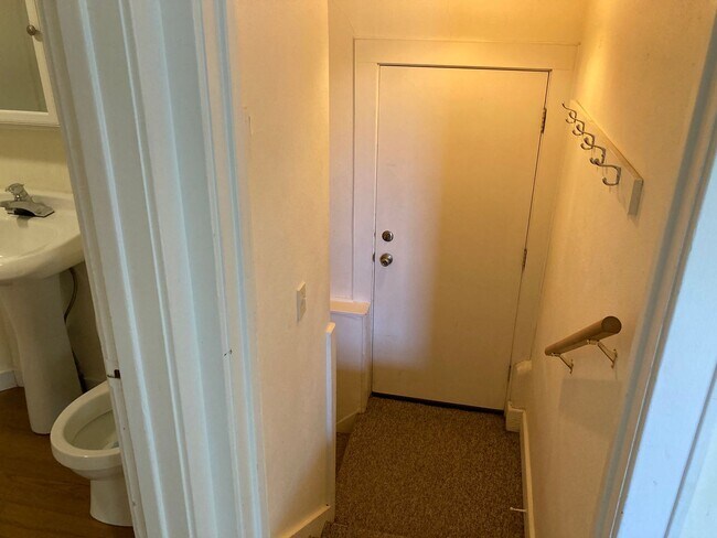 Building Photo - Three-Bedroom Craftsman Home with Garage