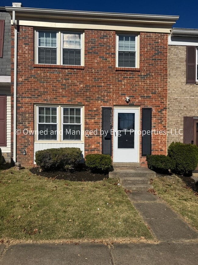 Building Photo - 16602 Fern Pl