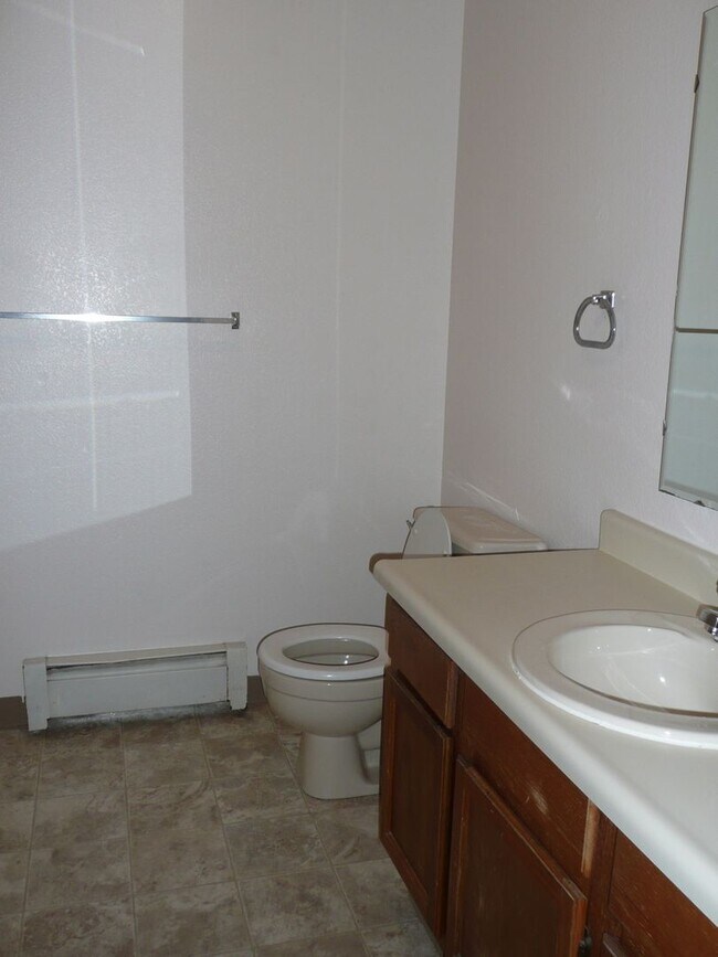 Foto del edificio - Independence Park 2bed two story washer & dryer in unit