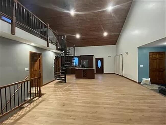 Building Photo - excellent home