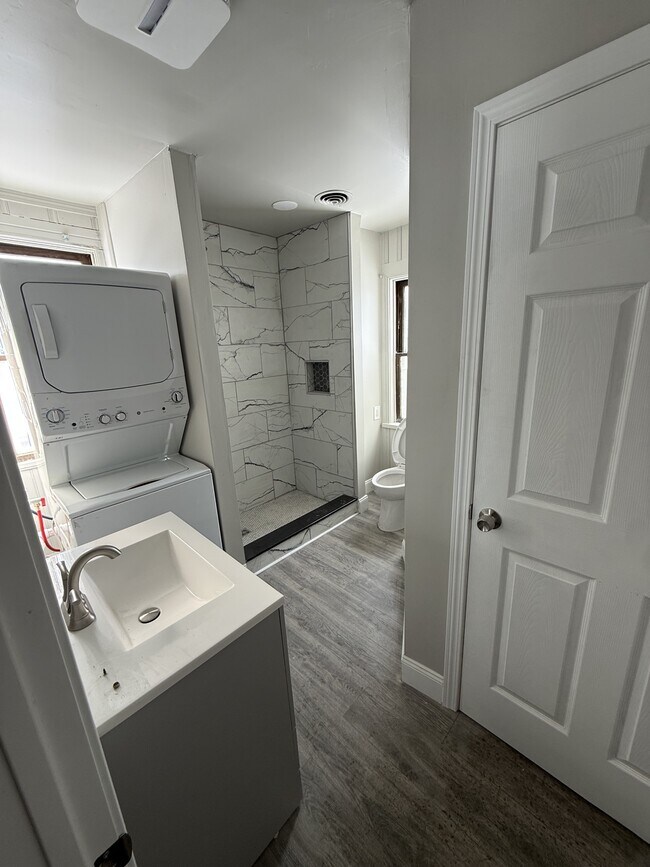 Foto del edificio - 102 Home Ave