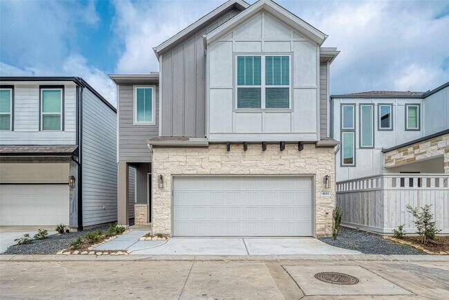 Building Photo - 4111 Peaceful Pines Ln
