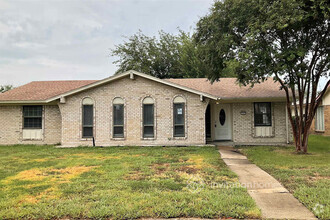 Building Photo - 1825 Crockett St