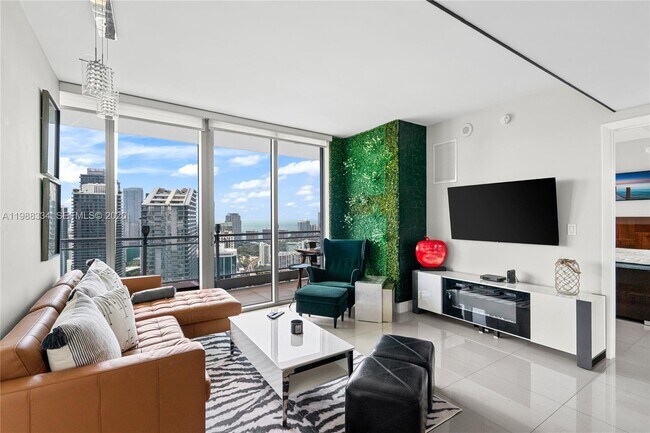 Building Photo - 92 SW 3rd St