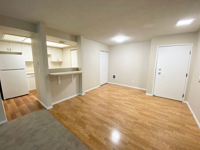 Foto del edificio - 14620 NE 32nd St