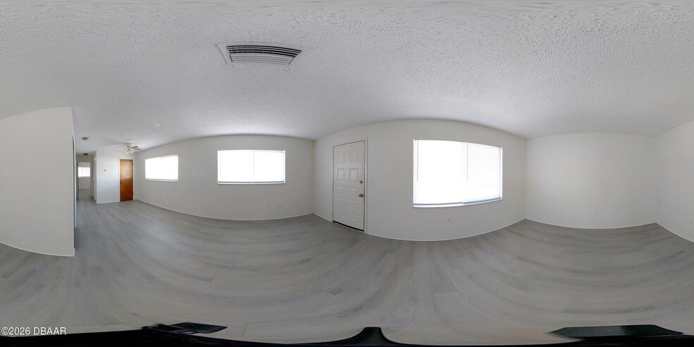 Foto del edificio - 1540 Espanola Ave
