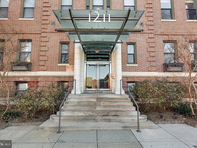 Foto del edificio - 1211 Light St