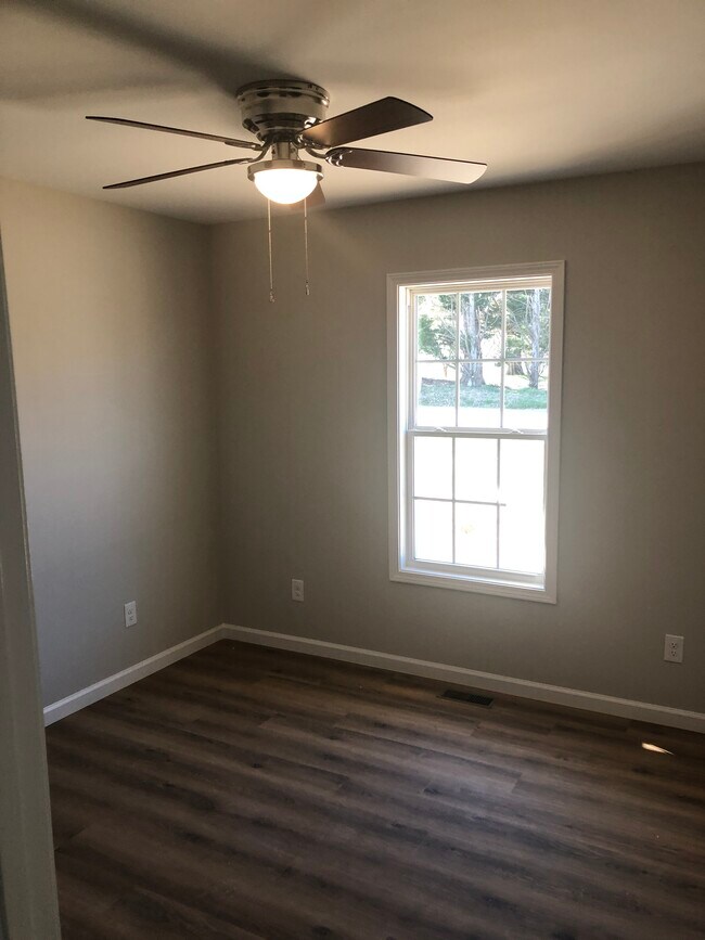 92 24th St NW, Hickory, NC 28601 House Rental in Hickory, NC