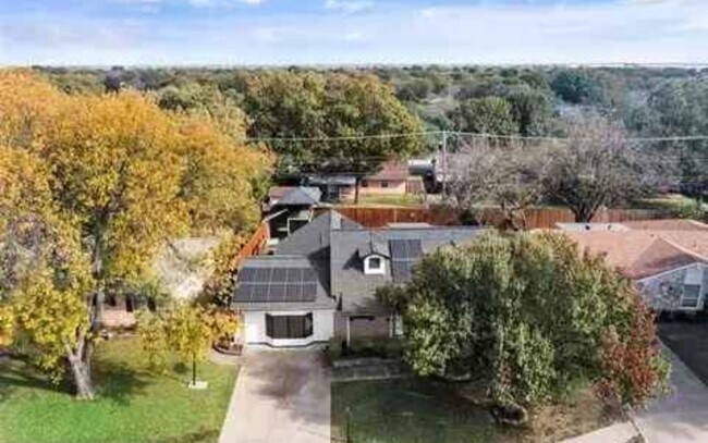 Foto del edificio - 2628 Meandering Way