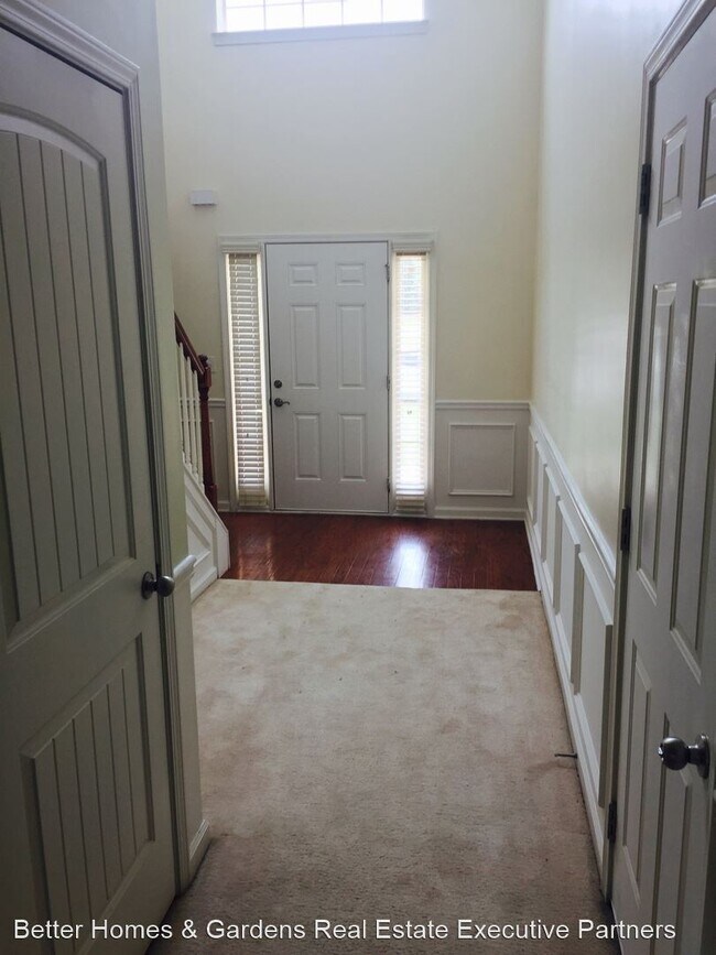 Building Photo - 4 br, 2.5 bath House - 2307 Trinity Circle