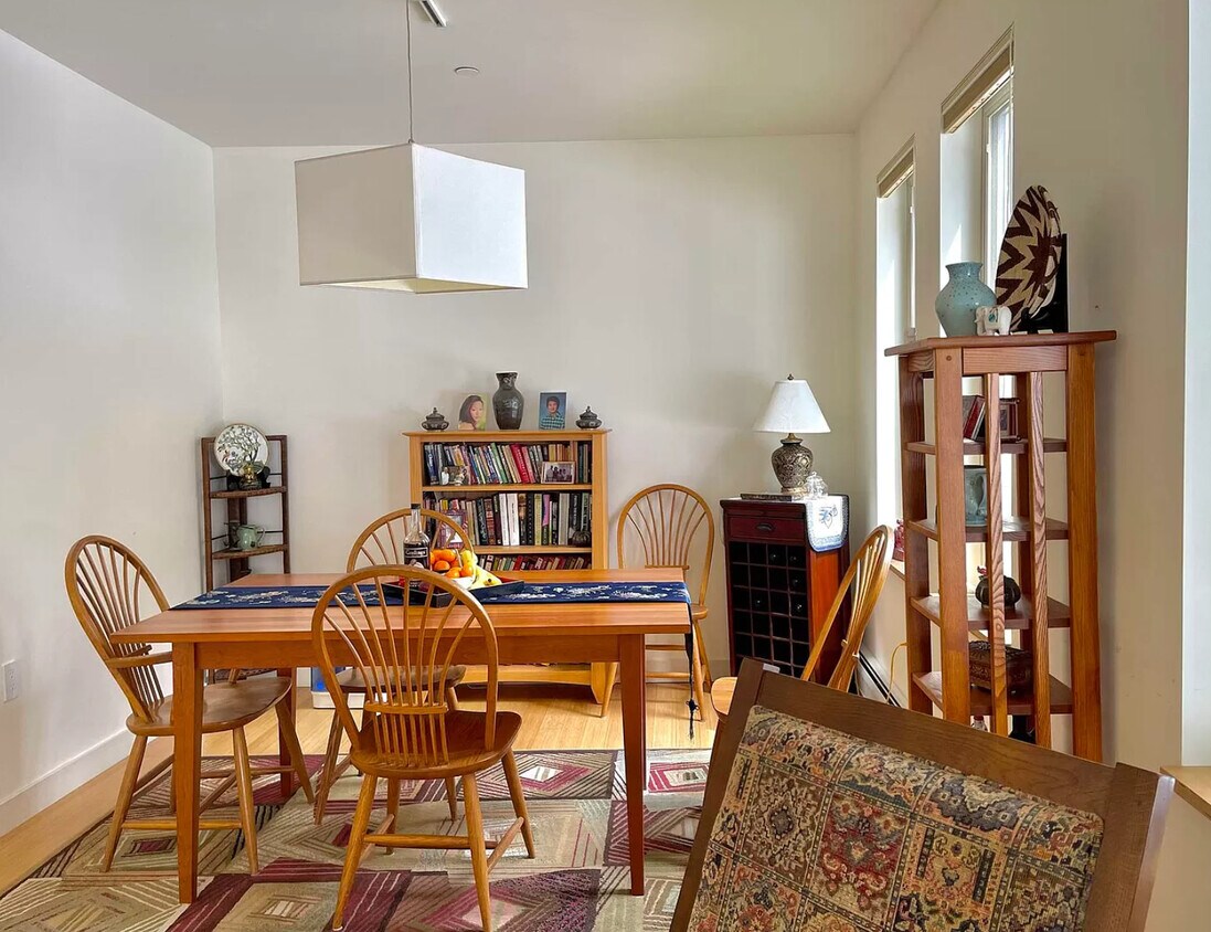 23 Granite Ln, Hanover, NH 03755 Condo for Rent in Hanover, NH