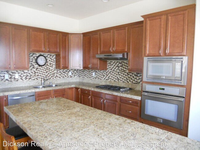 Foto del edificio - 3 br, 2.5 bath House - 1547 Poptart Ct.