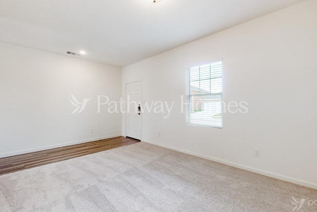 Building Photo - 5609 Cookstown Ln