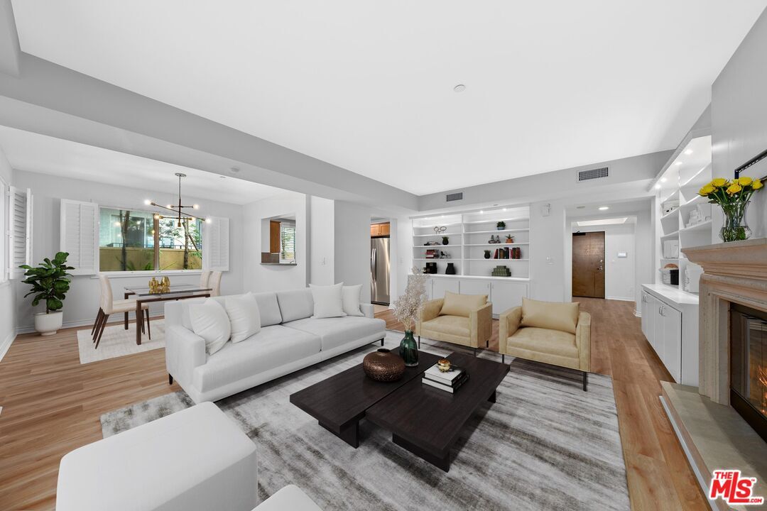 Foto principal - 2230 S Bentley Ave