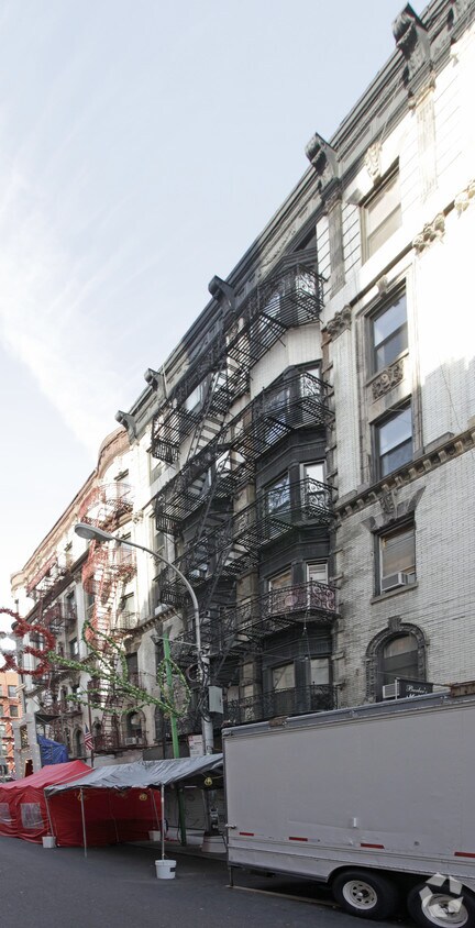 Foto del edificio - 179-185 Mulberry St
