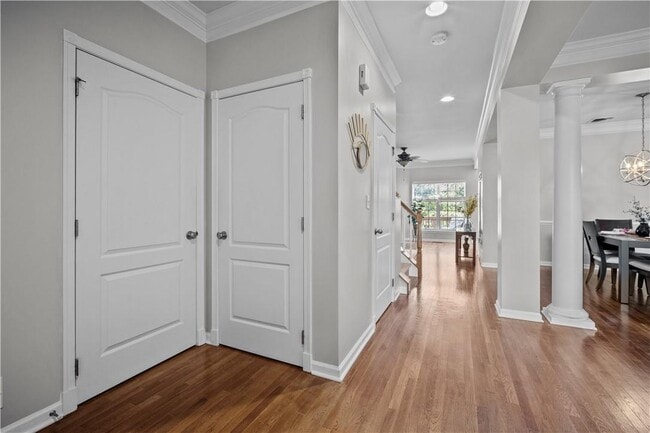 Building Photo - 1226 Hustis Dr