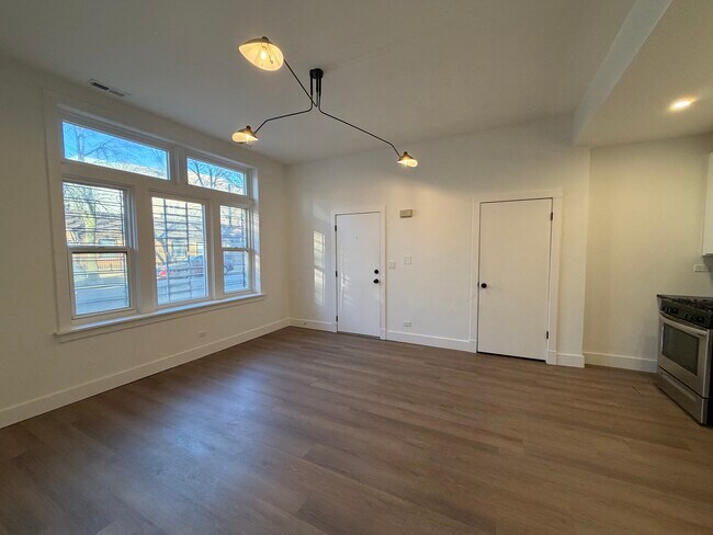 Foto del edificio - 3211 W Le Moyne St