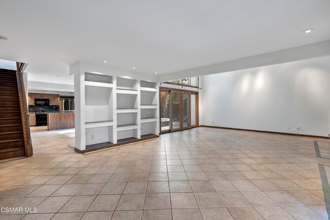 Building Photo - 4500 Beaconsfield Ct