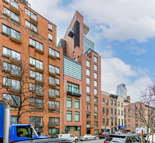 Building Photo - 143 Lexington Ave