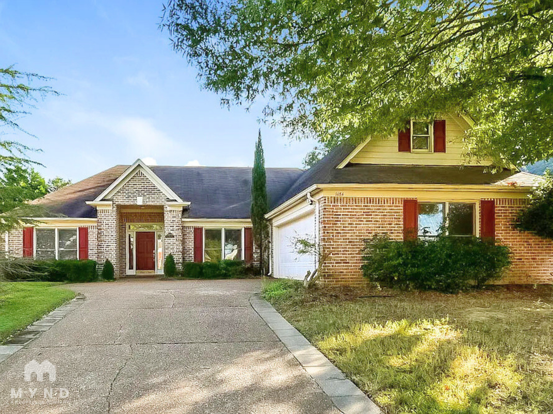 Primary Photo - 1484 Cider House Ln