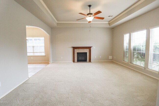 Foto del edificio - Beautiful 3 bed / 2 bath in New Tulsa!