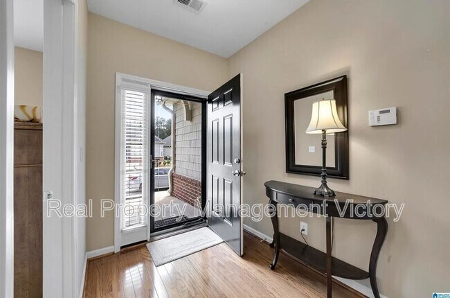 Foto del edificio - 1056 Crawford Ct